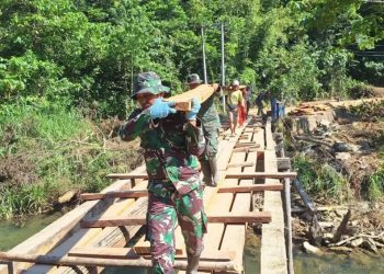 Jembatan Gantung Jadi Solusi Akses Sekolah di Pedalaman Kolaka Timur