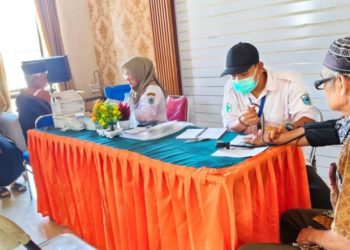 Blud UPT Puskesmas Panimbang Berikan Vaksin Maningitis dan Polio Bagi Calon Jemaah Haji