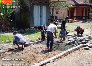 Warga Desa Mekarsari Pandeglang Sambut Antusias Pembangunan Jalan Paving Block
