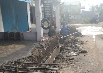 Proyek “Siluman” Drainase di Taktakan Disorot, Koar Banten : Tanpa Papan Informasi dan Abaikan K3!